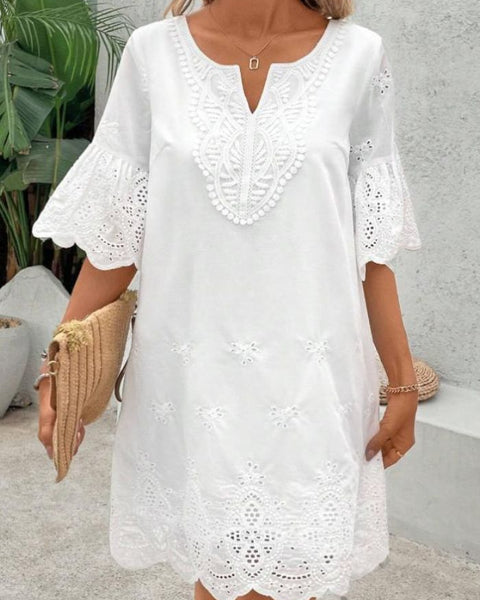 Robe trapèze dentelle blanche