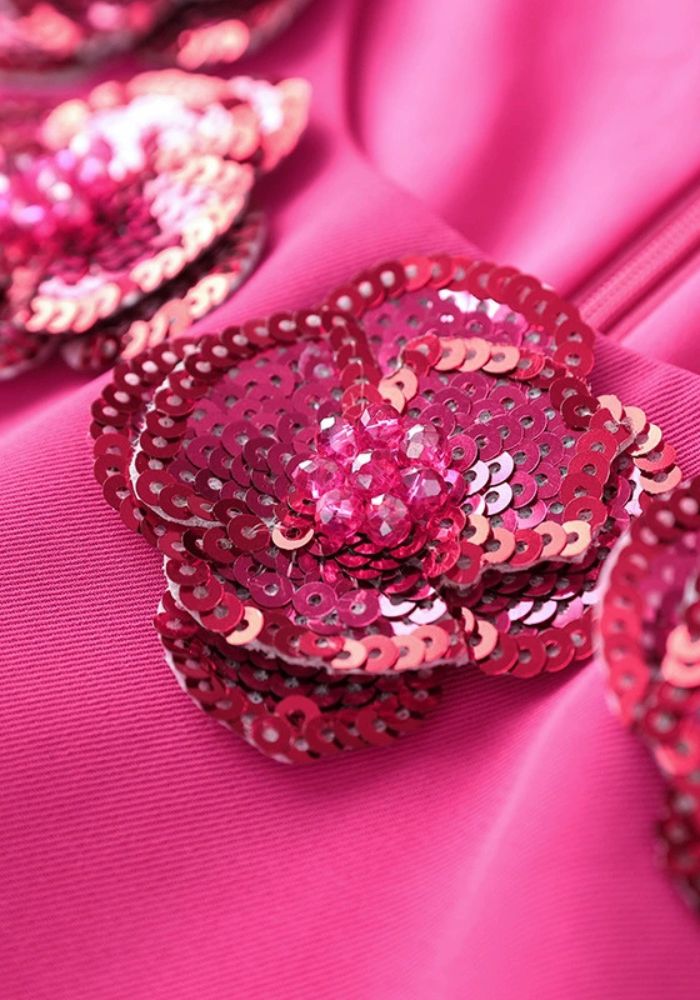 Robe trapèze rose à fleurs
