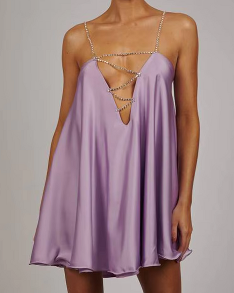 robe en satin forme trapèze violette