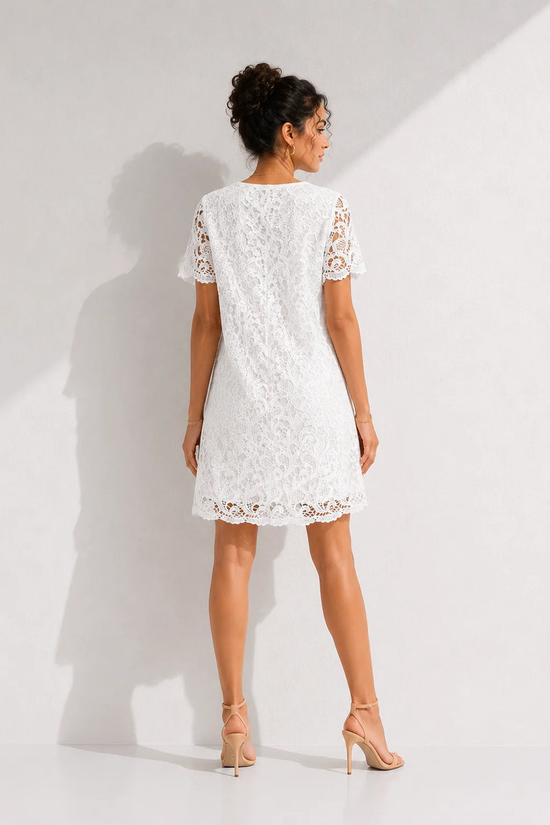 Robe trapèze dentelle blanche