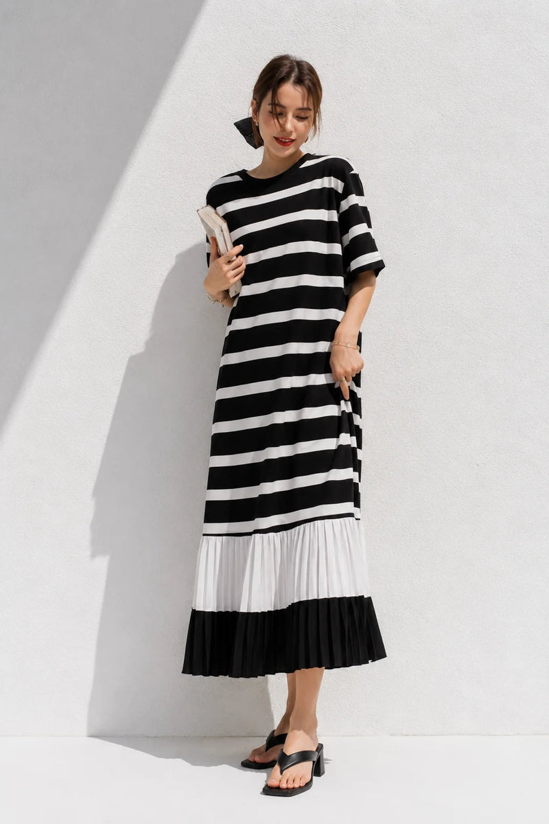 Robe trapèze mi-longue grande taille