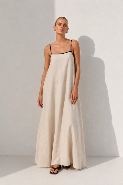 Robe Trapèze Minimaliste