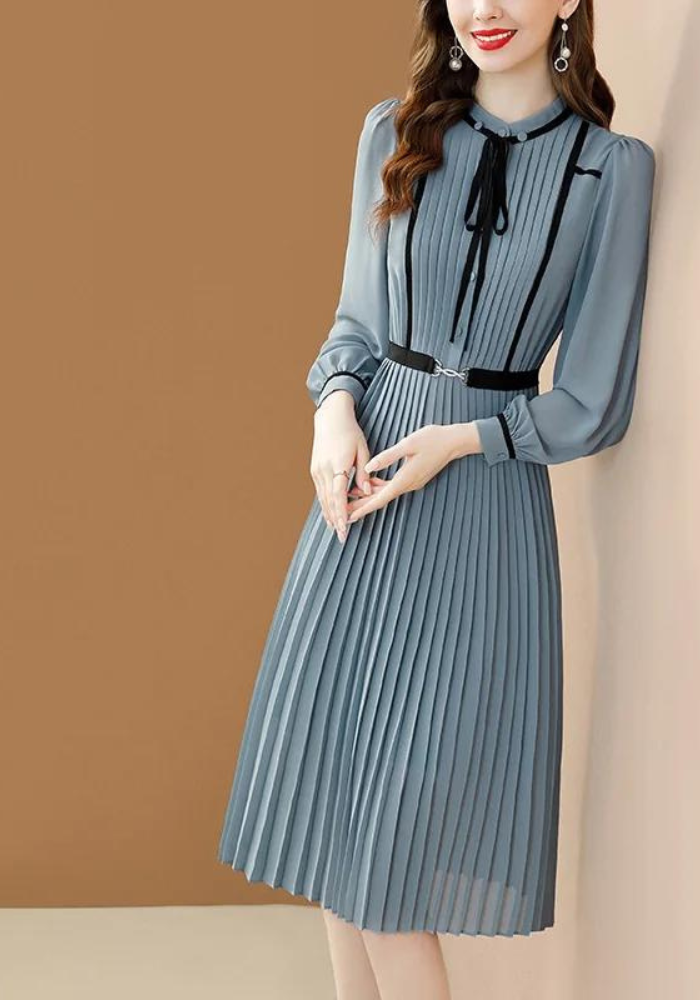 Robe trapèze plissée femme