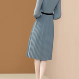 Robe trapèze plissée de dos